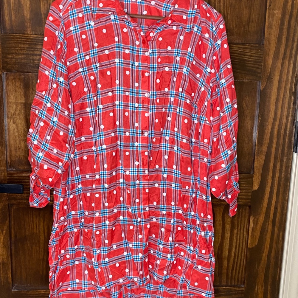 Crown & Ivy Polka Dot Plaid